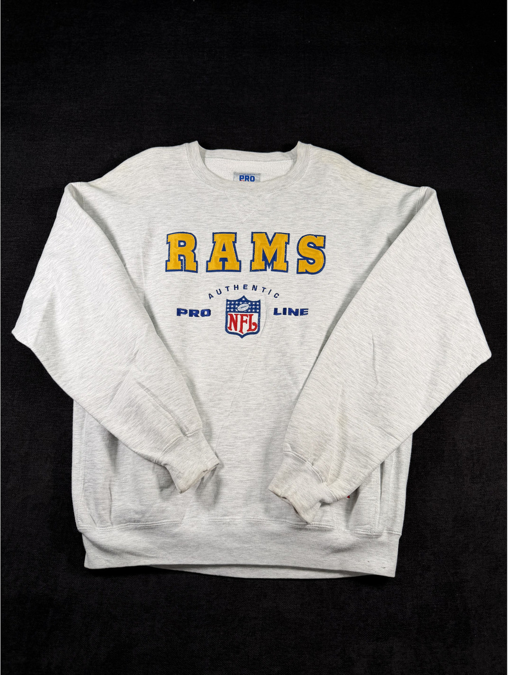 Vintage Russell Athletic Pro Cotton NFL Rams Sweatshirt XL